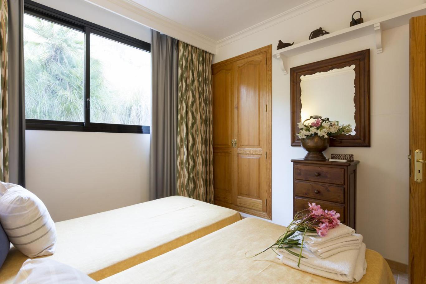 Villa With Private Mountain Ideal Runners Trailers Near Beach Approx 5 Min Walking Beach,Property Belong Puerto Pollensa Villas And Apartments Exterior photo