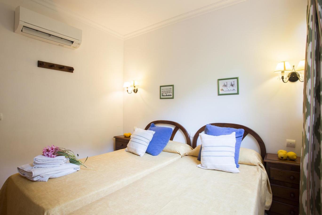 Villa With Private Mountain Ideal Runners Trailers Near Beach Approx 5 Min Walking Beach,Property Belong Puerto Pollensa Villas And Apartments Exterior photo