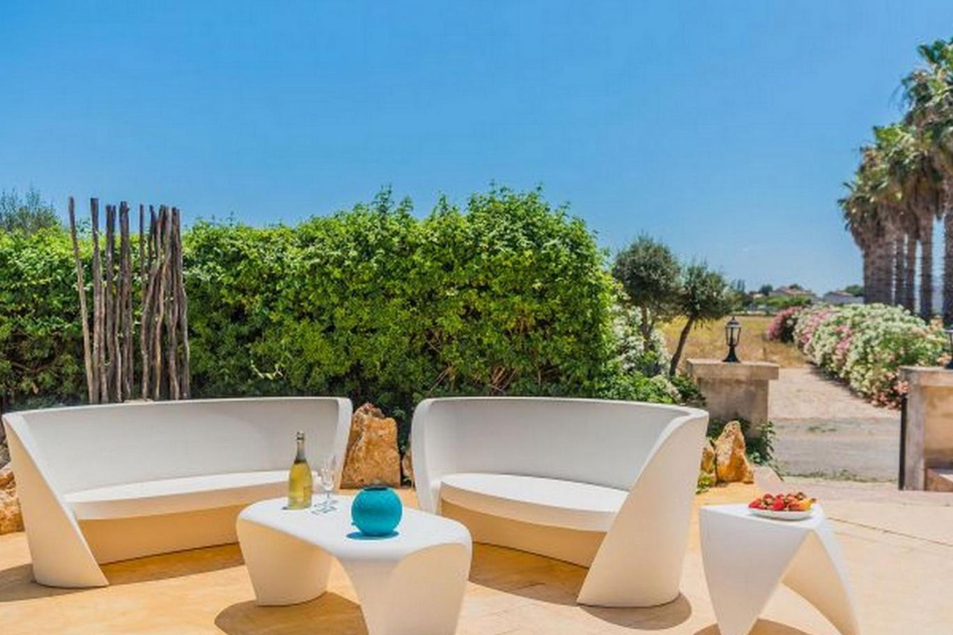 Villa With Private Mountain Ideal Runners Trailers Near Beach Approx 5 Min Walking Beach,Property Belong Puerto Pollensa Villas And Apartments Exterior photo